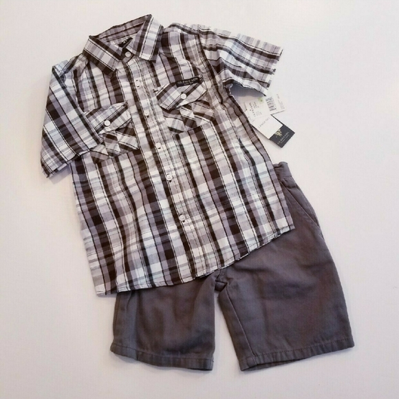 NWT Polo Shirt/Shorts Outfit 4T - Picture 11 of 11